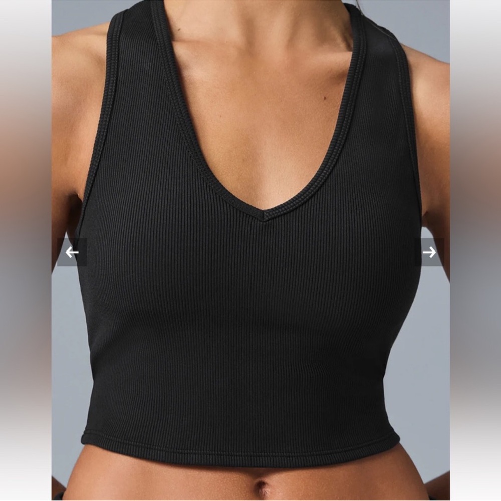 ALO Yoga Goddess Cropped Racerback Black Tank Top Sz XS 2-4